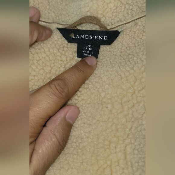 Lands End faux suede & sherpa vest (12/14) - Picture 6 of 10